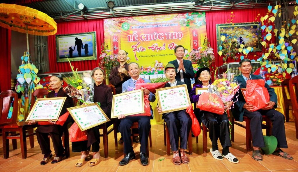 Tổ Đình Chùa Keo tổ chức lễ chúc thọ các cụ cao niên